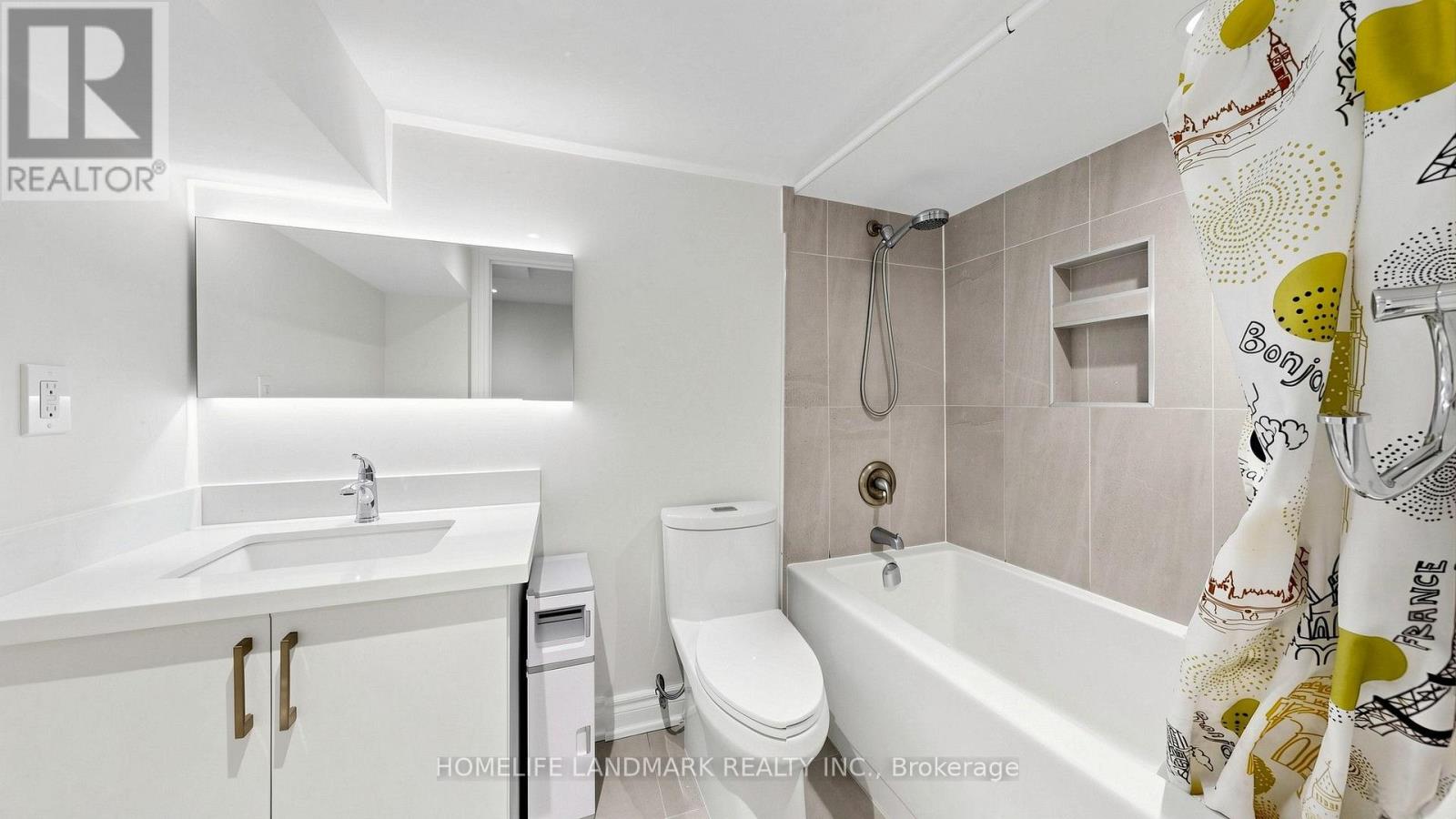 4 Bishop Crescent Property Photo 25