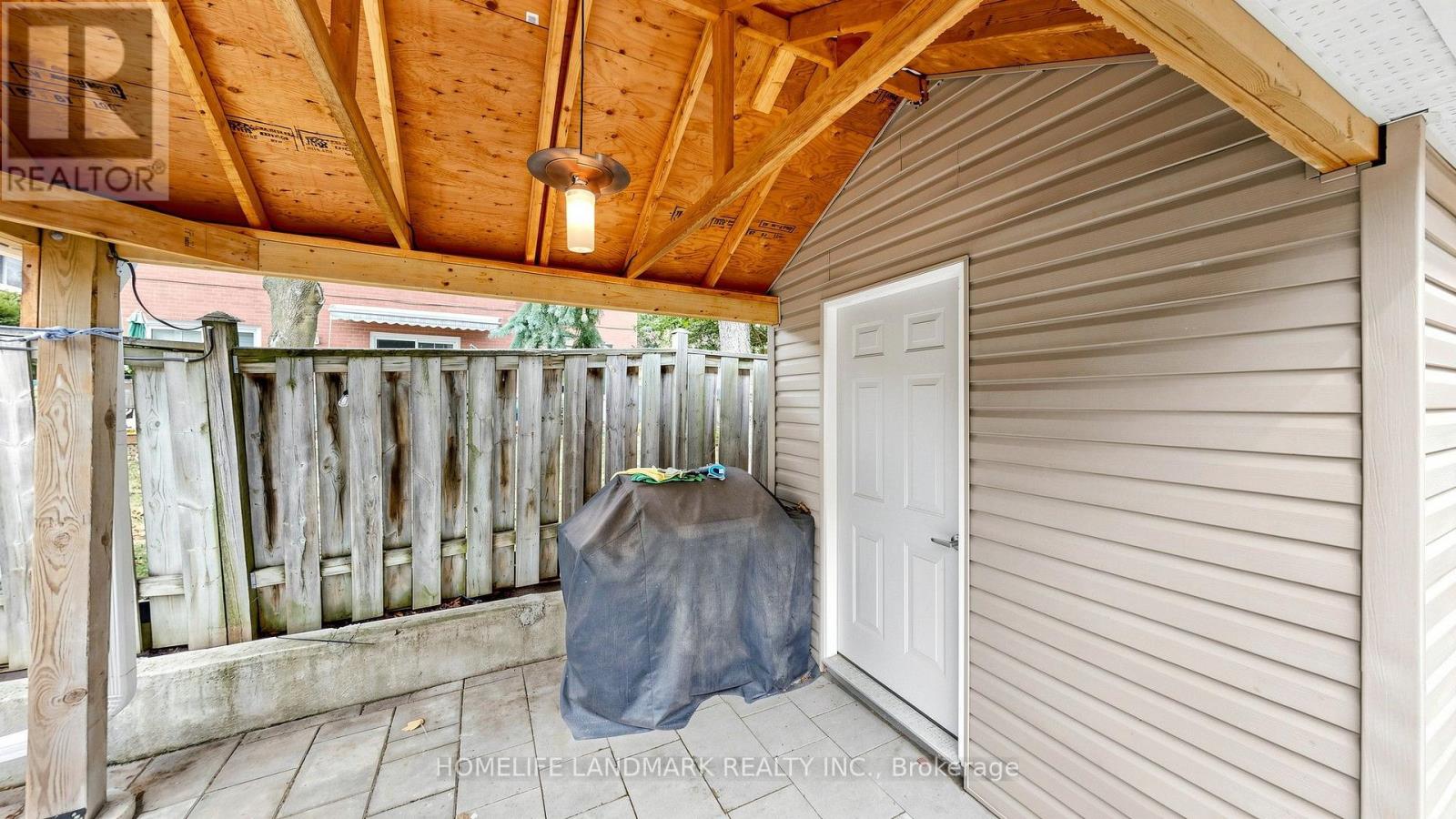 4 Bishop Crescent Property Photo 27