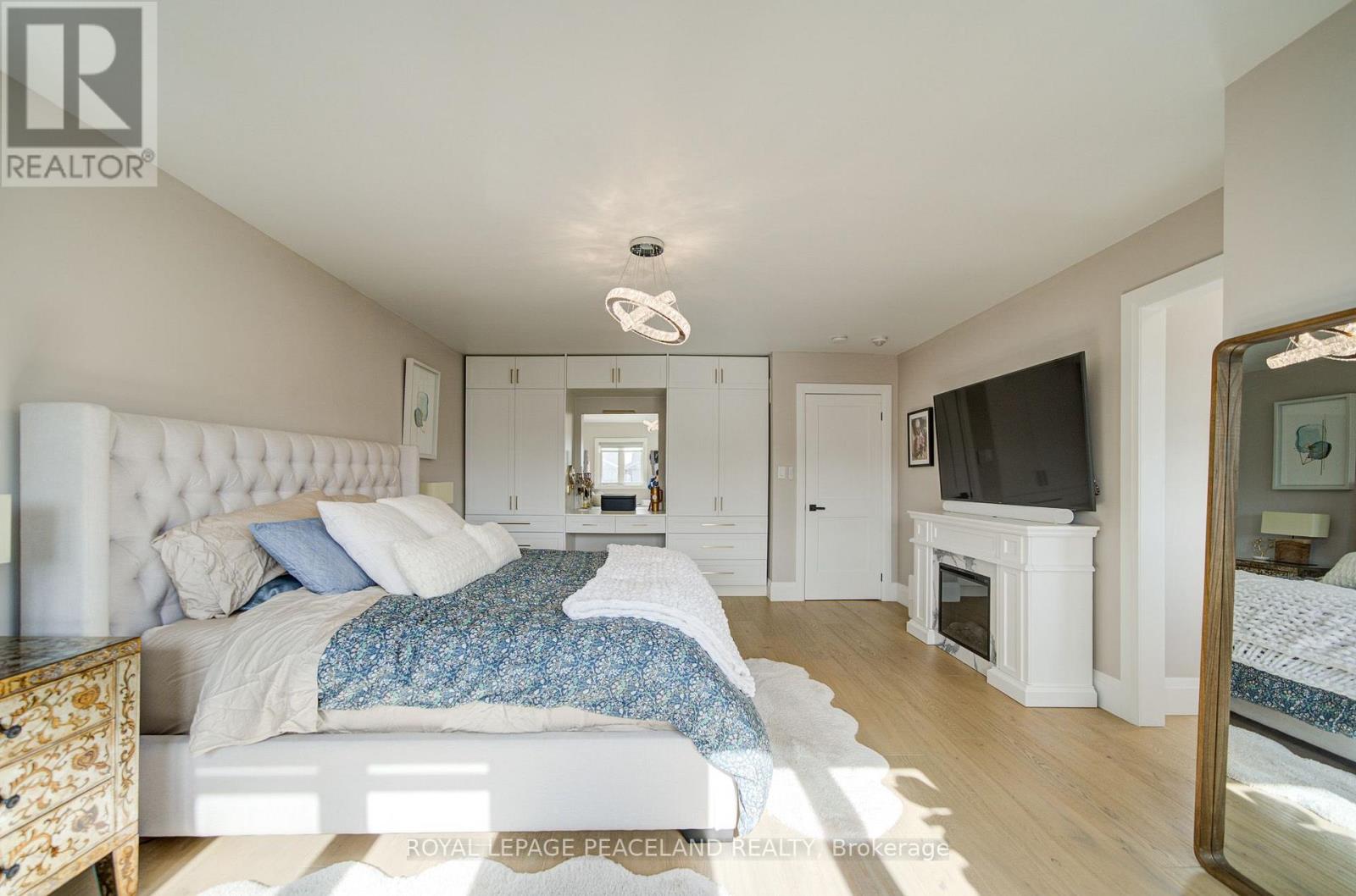 21 Don Hadden Crescent Property Photo 37