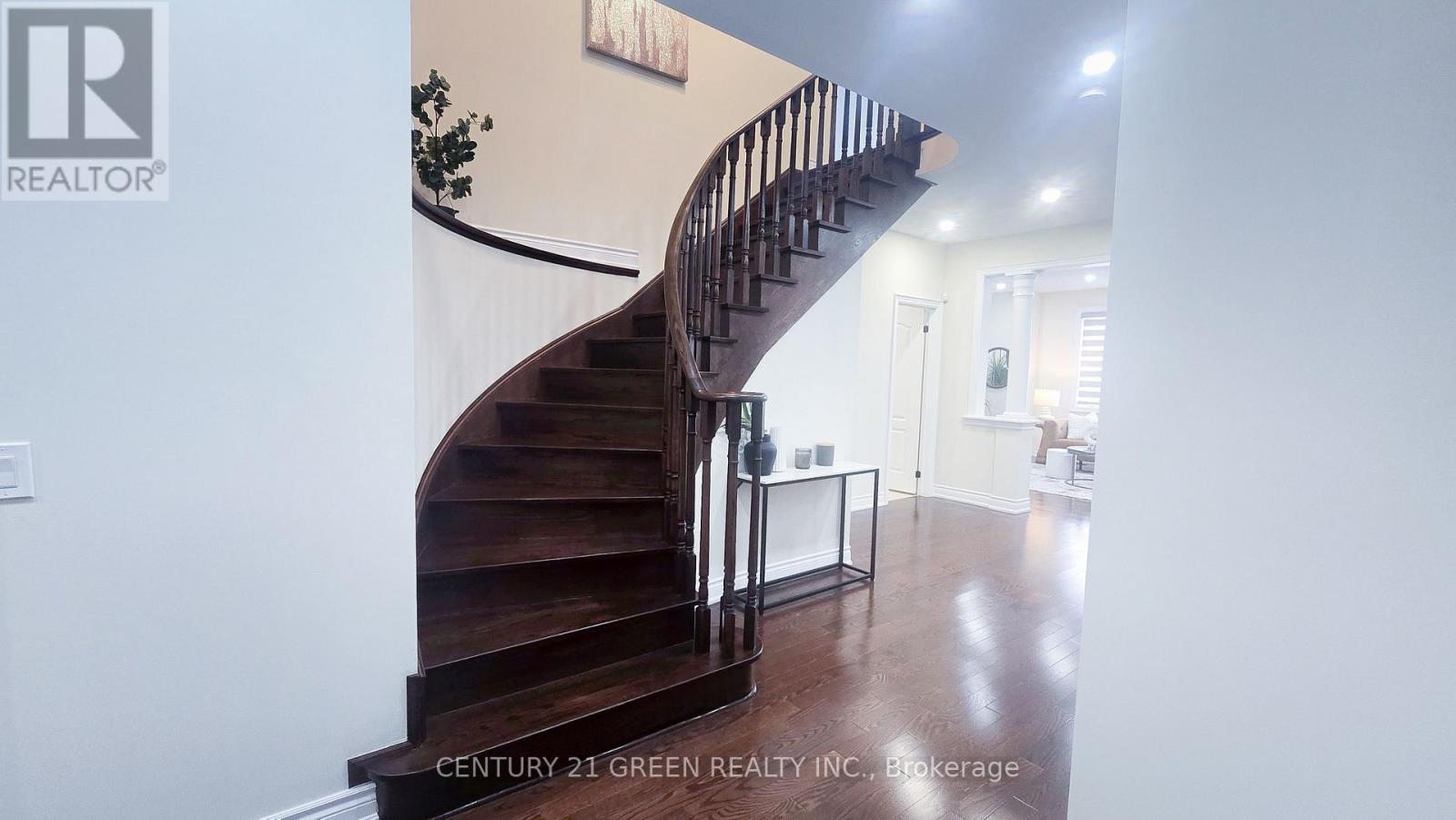 61 Magdalan Crescent Property Photo 20
