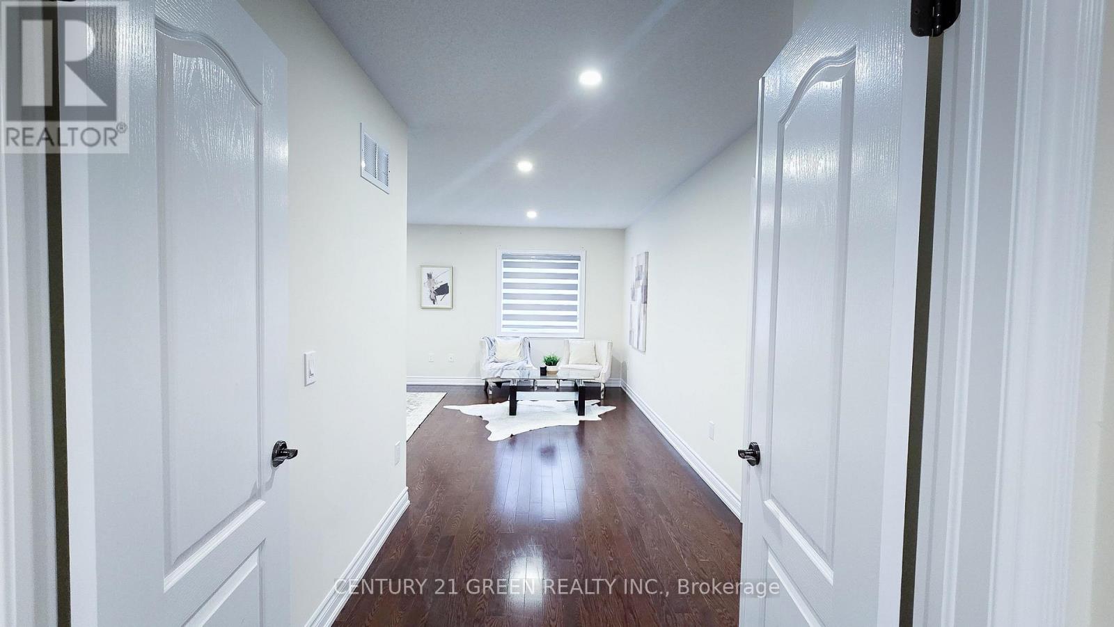 61 Magdalan Crescent Property Photo 22