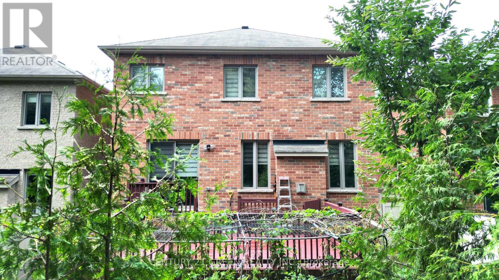 61 Magdalan Crescent Property Photo 44