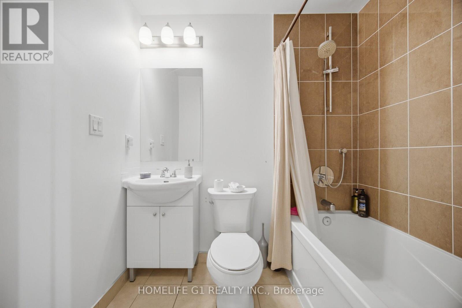 212 - 2396 Major Mackenzie Drive Property Photo 13