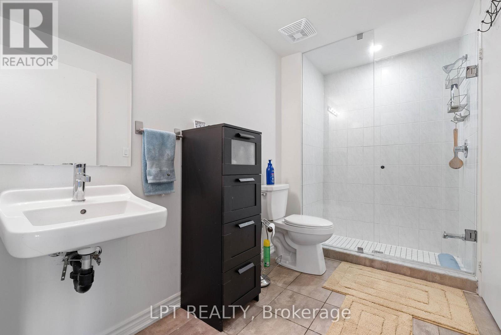 408 - 110 Grew Boulevard Property Photo 18