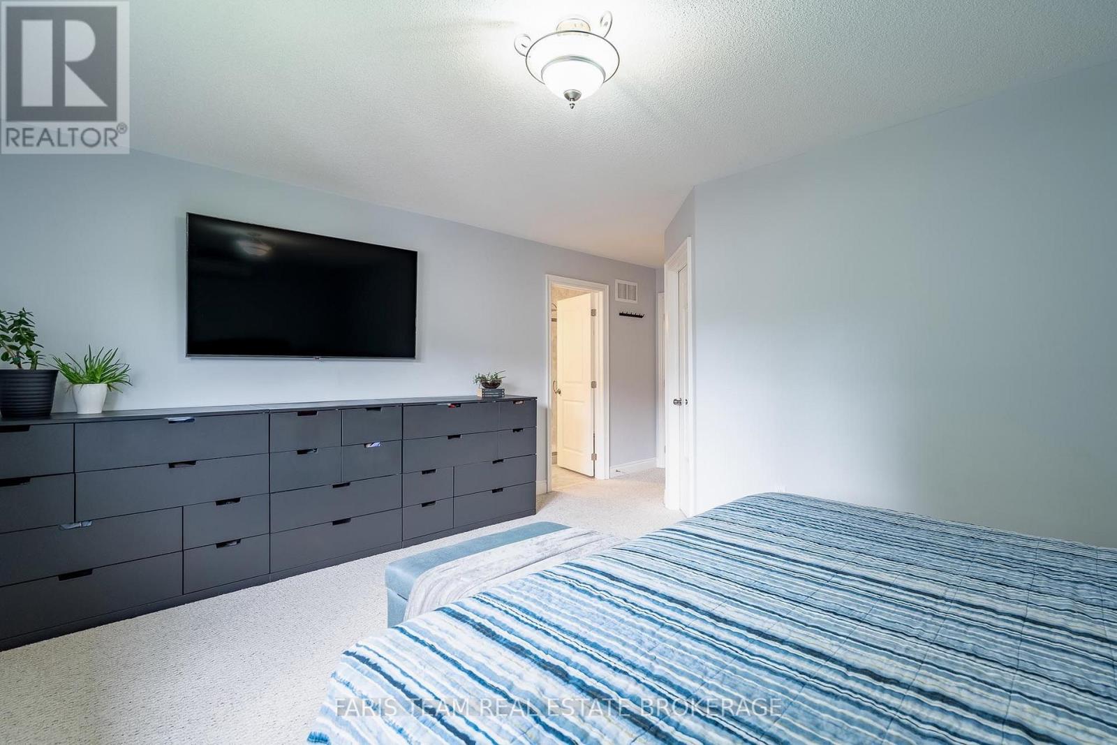 7 Mancini Drive Property Photo 16
