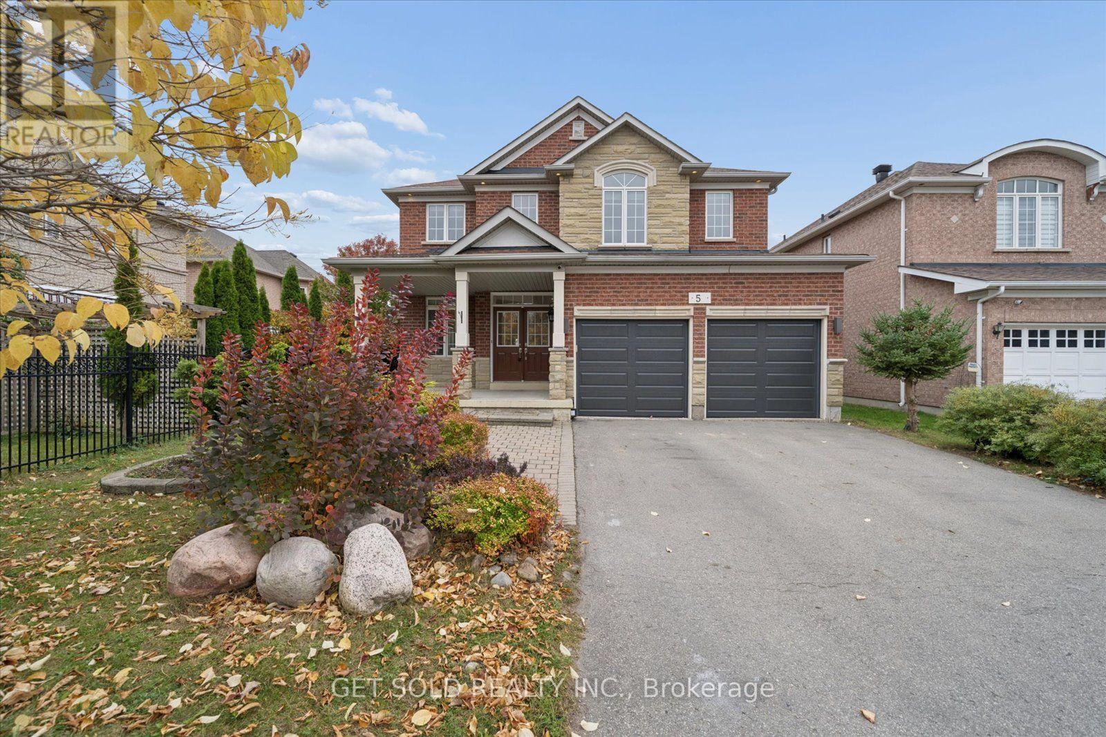 5 Ravine Edge Drive Property Photo 2