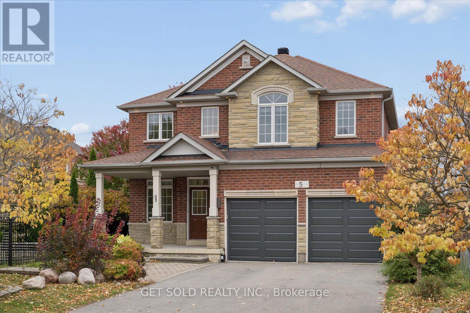 5 Ravine Edge Drive Property Photo 3