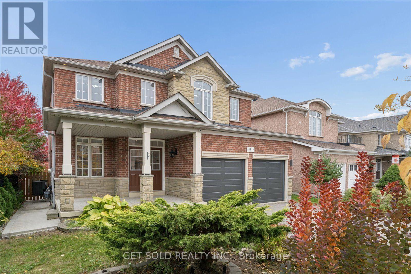 5 Ravine Edge Drive Property Photo 4