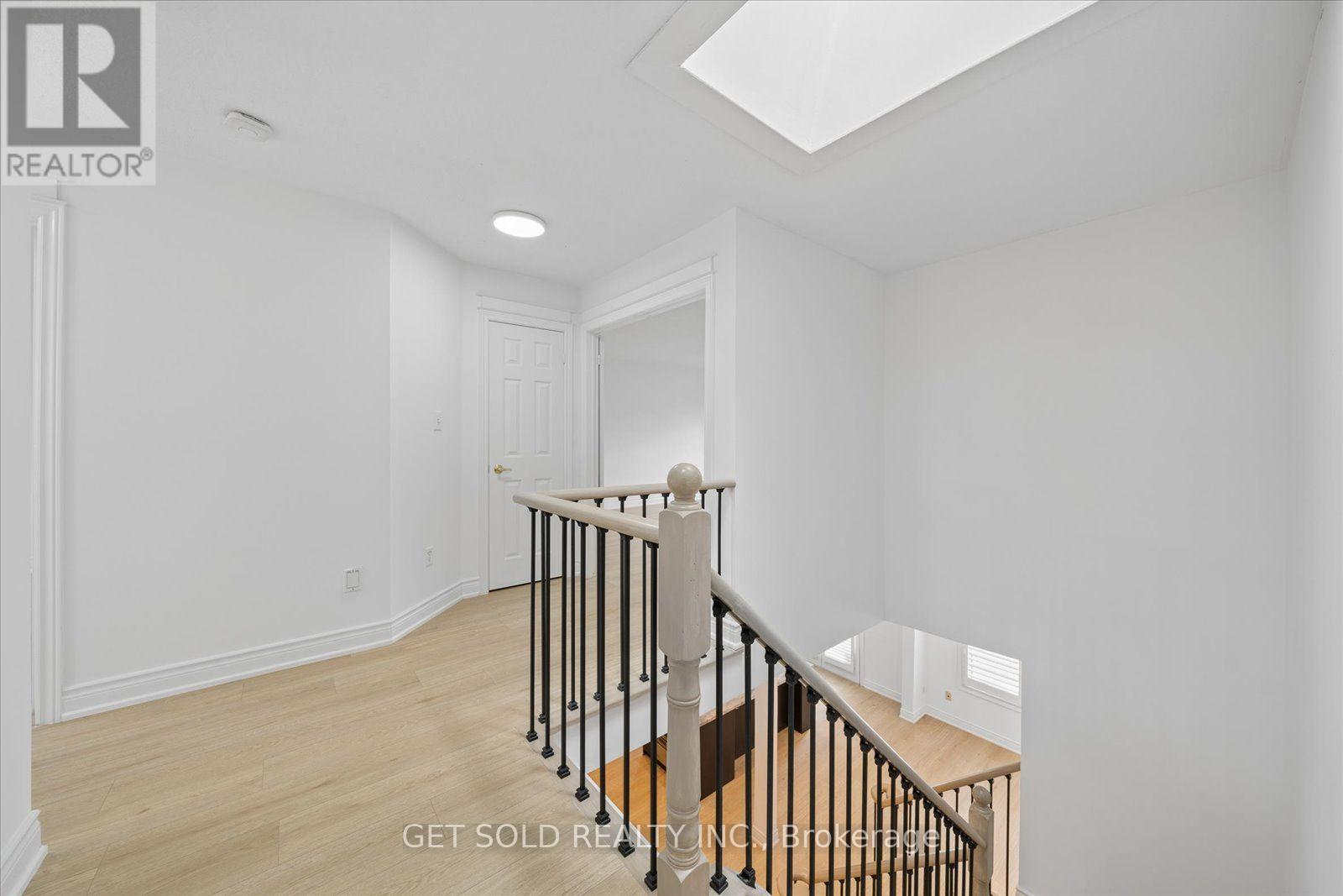 5 Ravine Edge Drive Property Photo 40