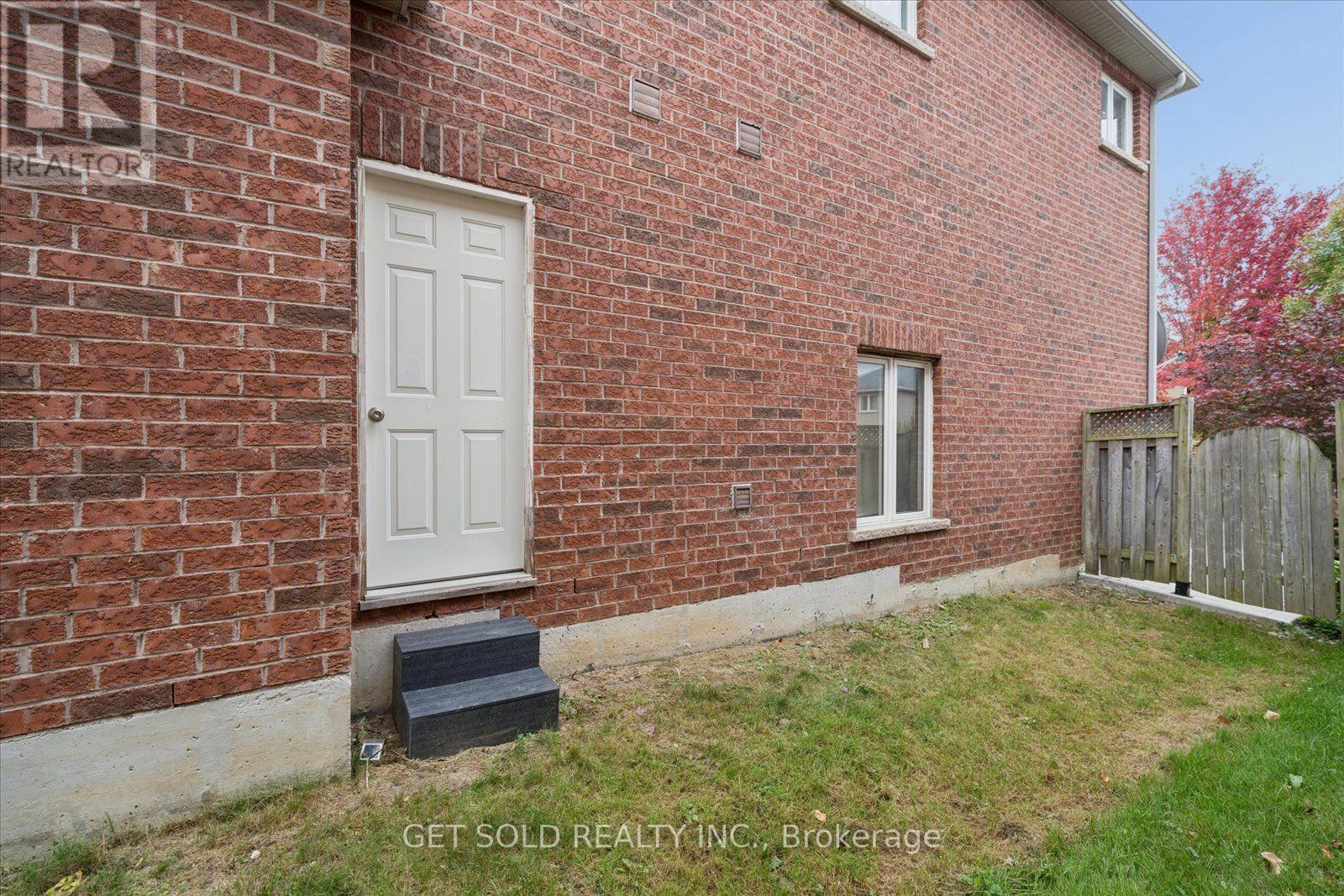 5 Ravine Edge Drive Property Photo 47
