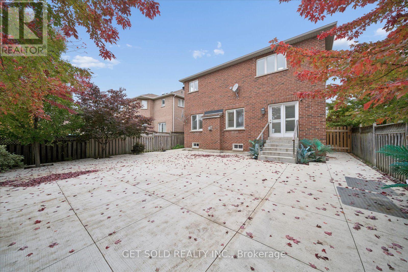 5 Ravine Edge Drive Property Photo 49