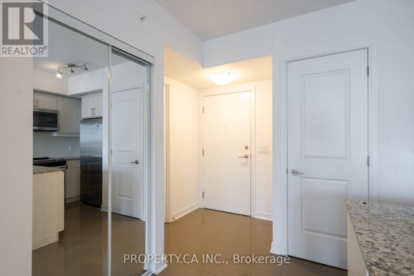 1210 - 9205 Yonge Street S Property Photo 3