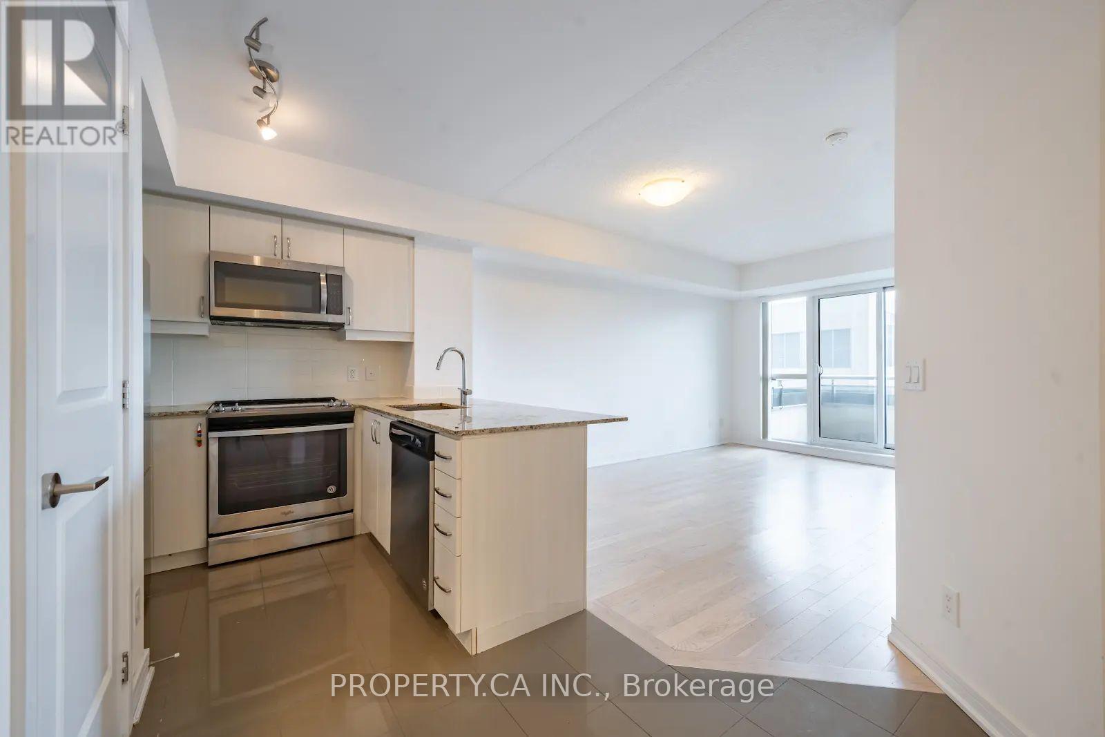 1210 - 9205 Yonge Street S Property Photo 4