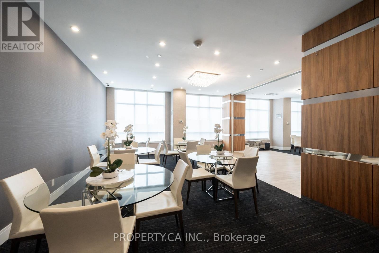 1210 - 9205 Yonge Street S Property Photo 24