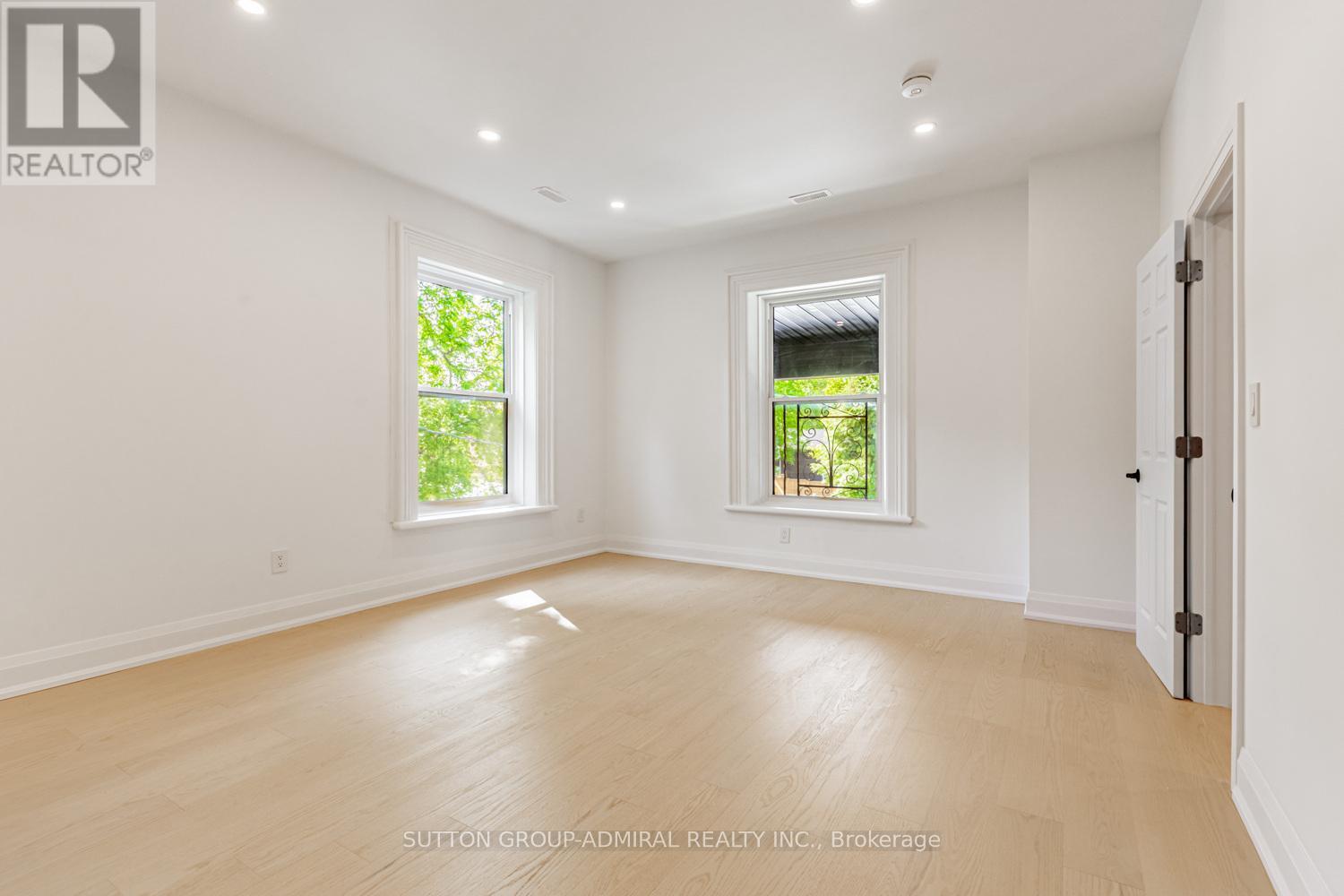 1 - 457 D'arcy Street Property Photo 24