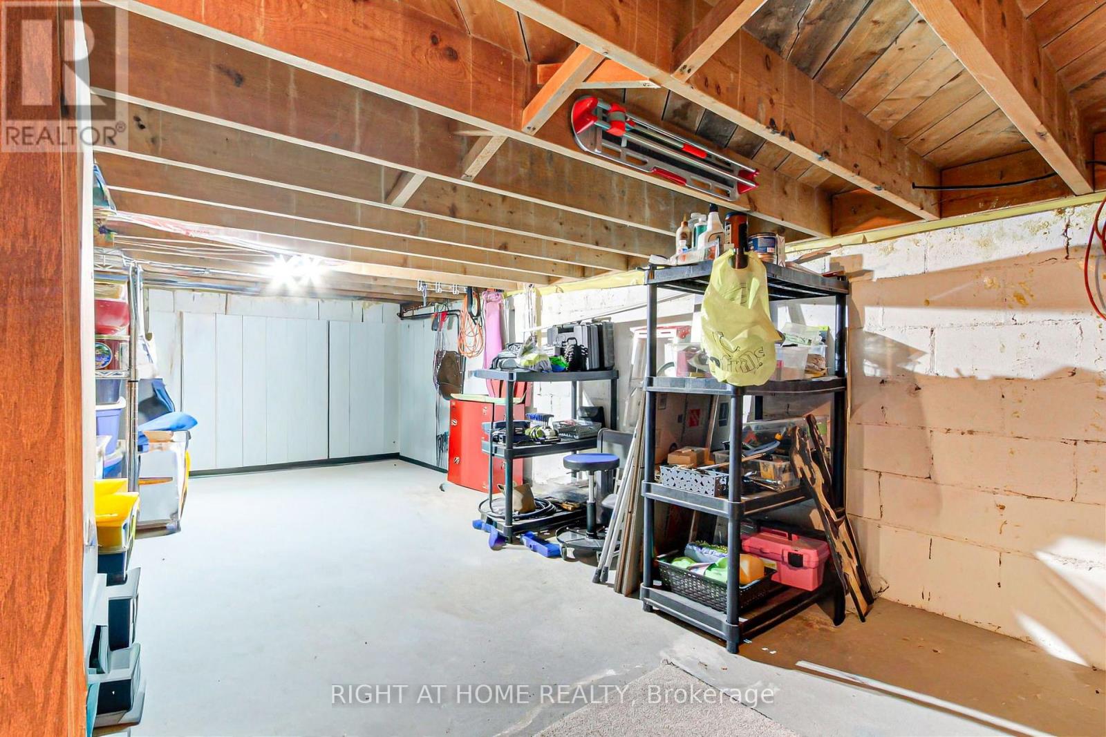 30 Kitimat Crescent Property Photo 20