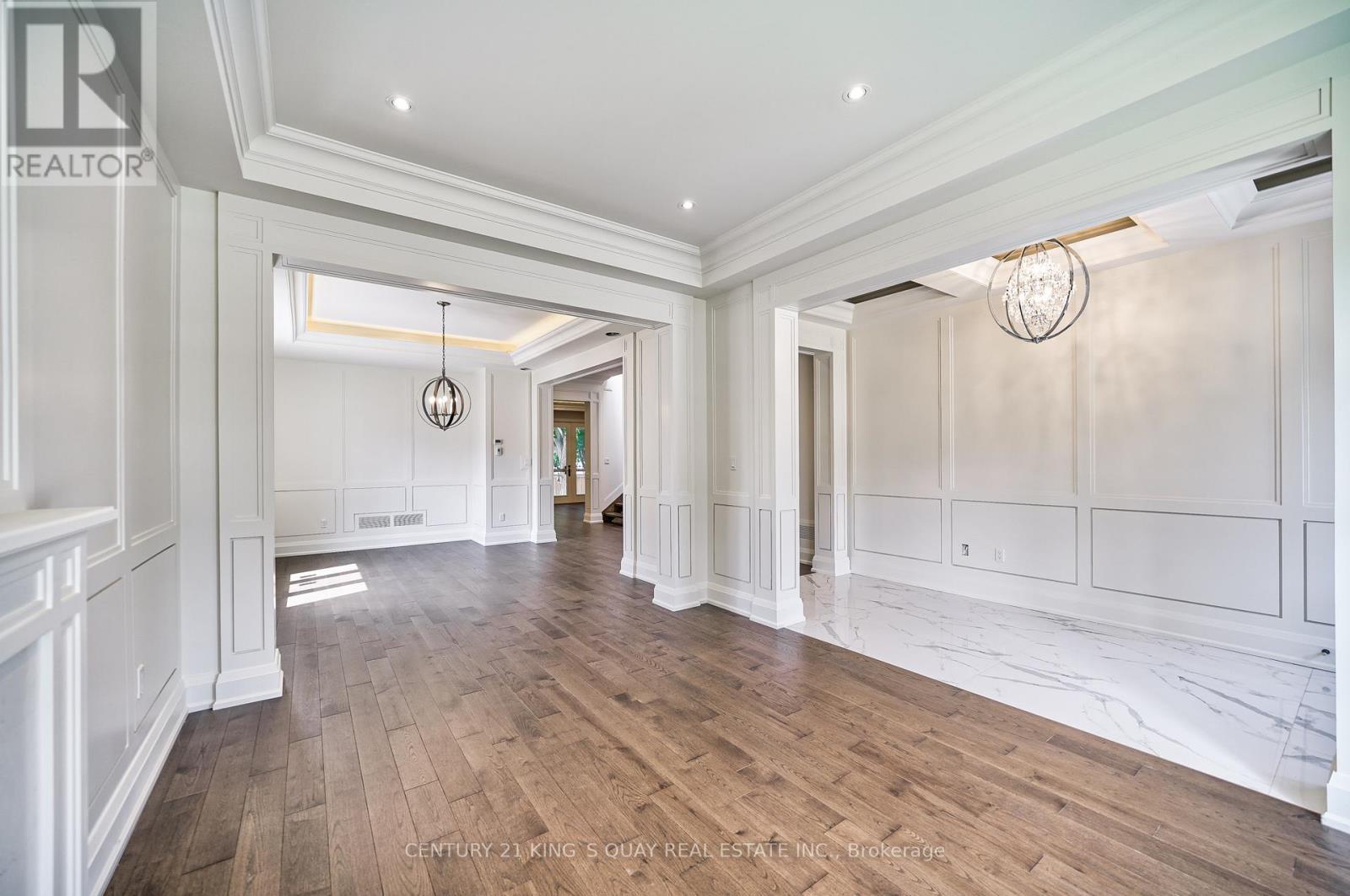 82 Cartier Crescent Property Photo 6