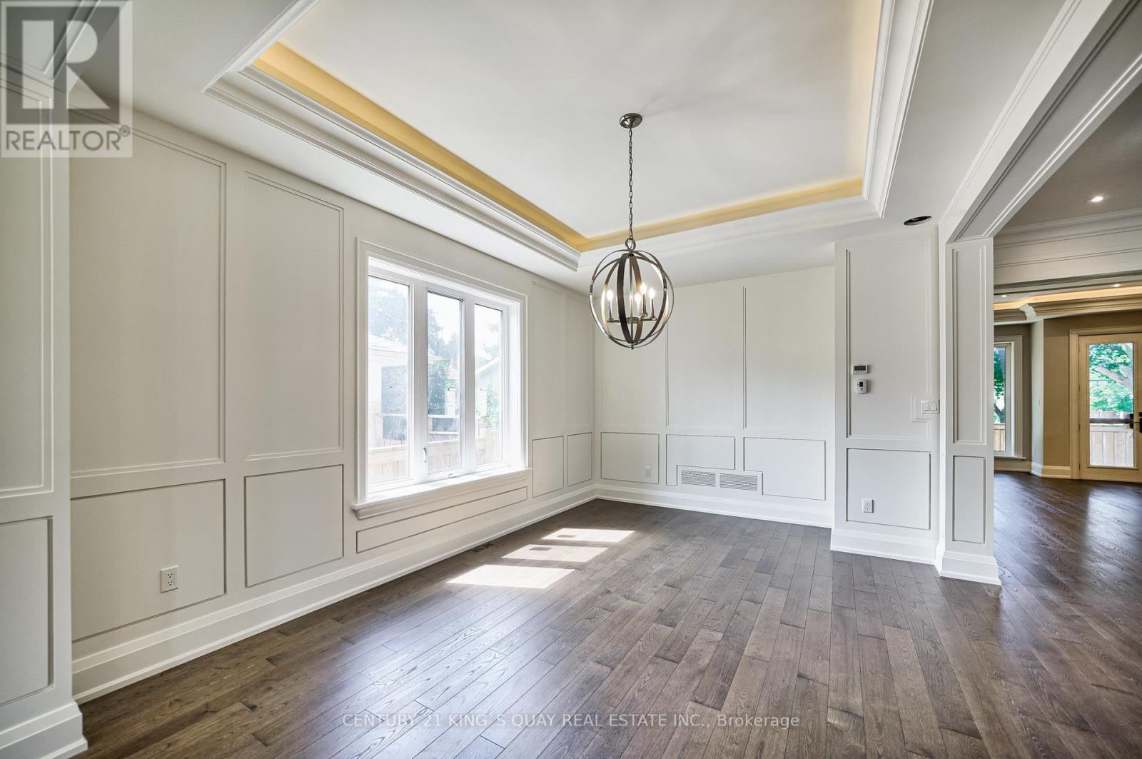 82 Cartier Crescent Property Photo 7