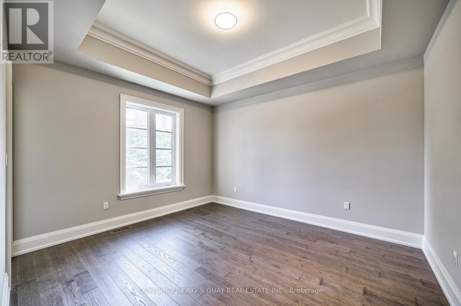 82 Cartier Crescent Property Photo 23