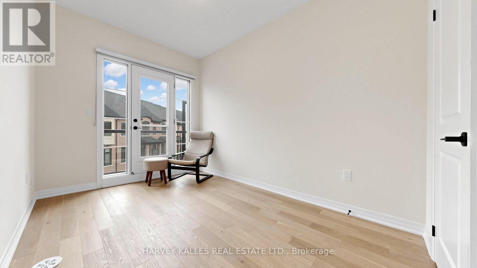 44 De La Roche Drive Property Photo 30