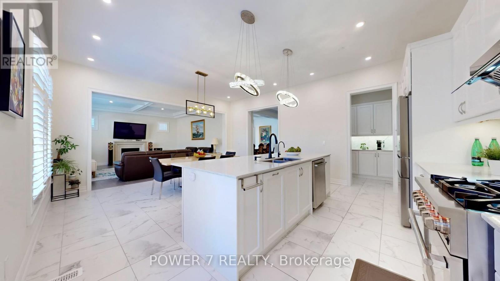 27 Joiner Circle Property Photo 15