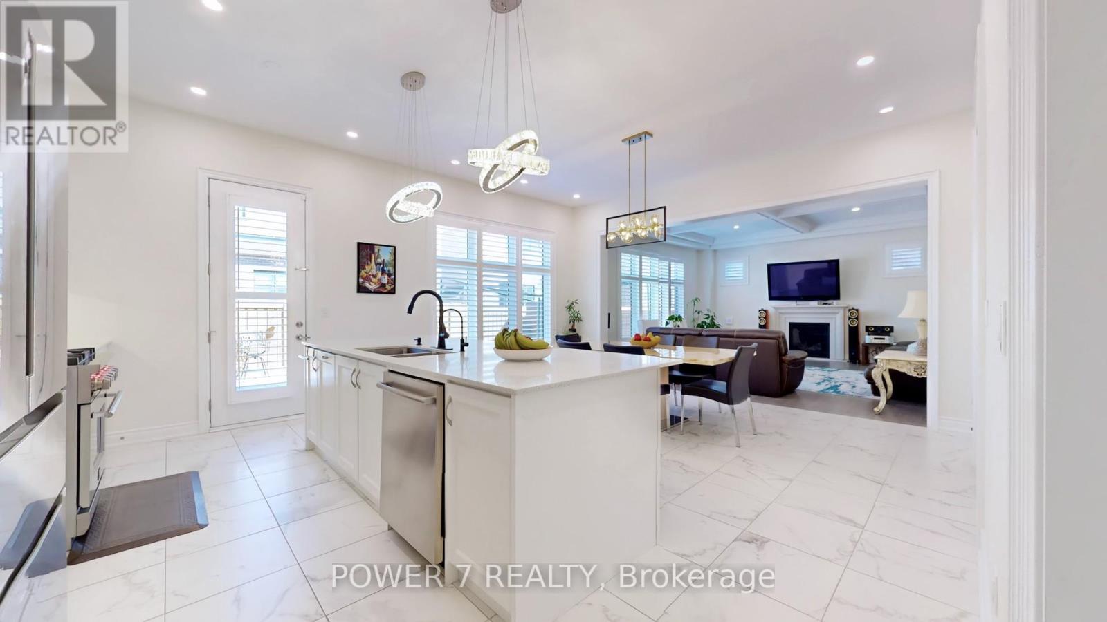 27 Joiner Circle Property Photo 16