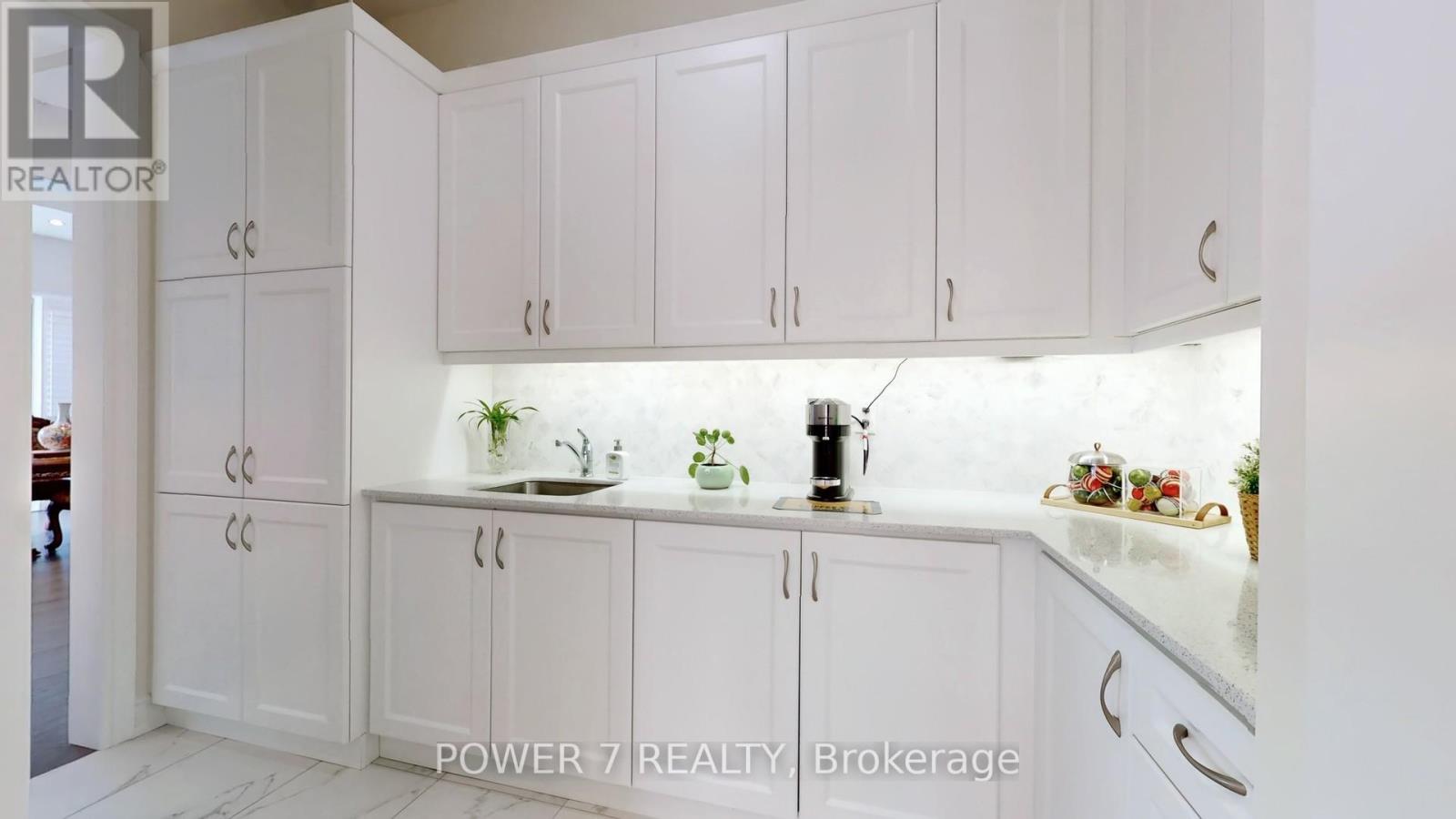 27 Joiner Circle Property Photo 18