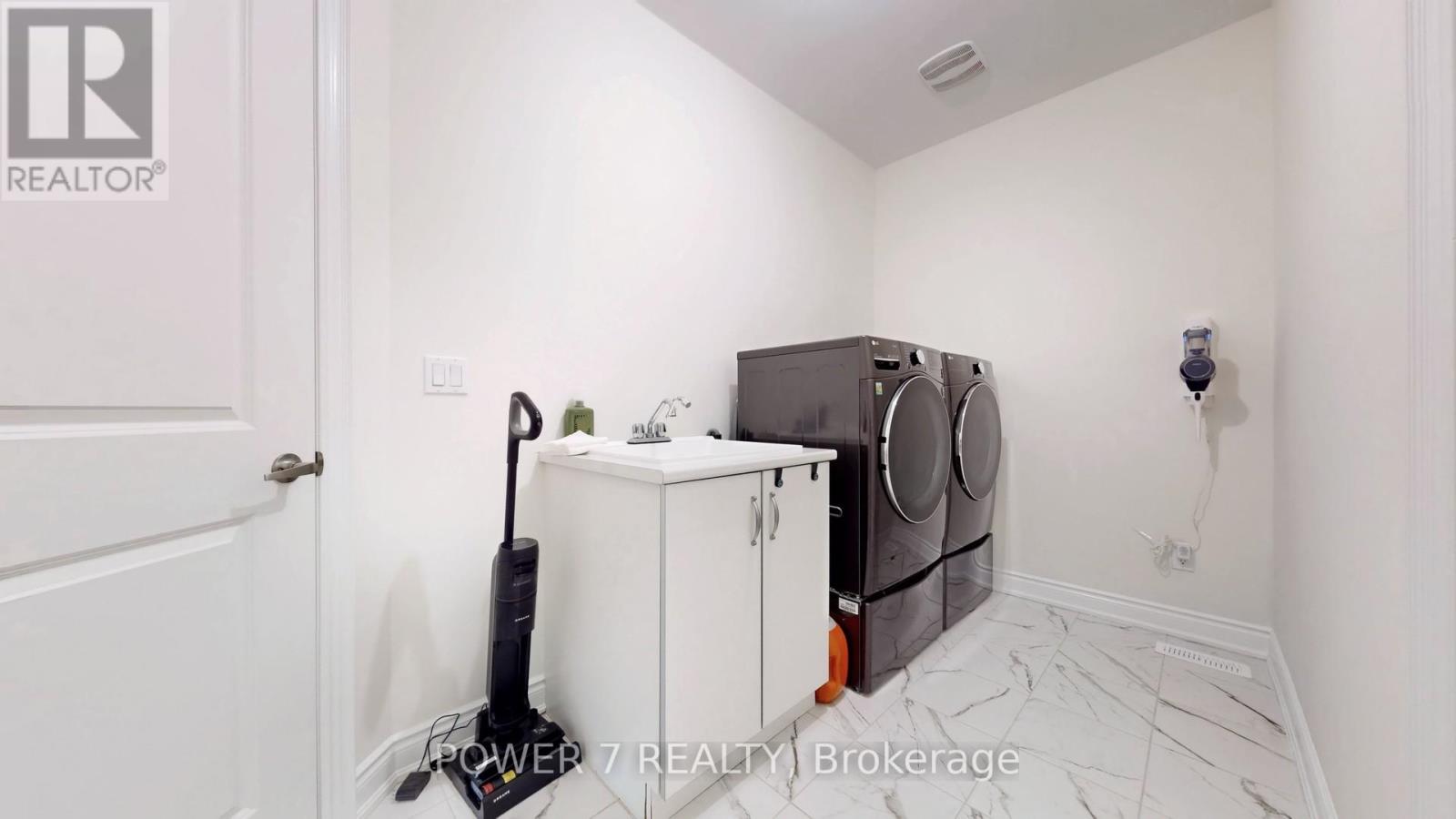27 Joiner Circle Property Photo 44