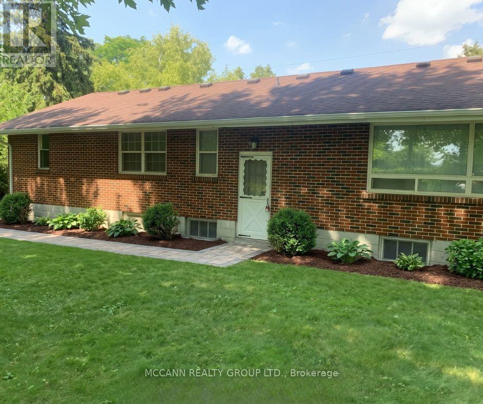 B - 582 Mulock Court Property Photo 1