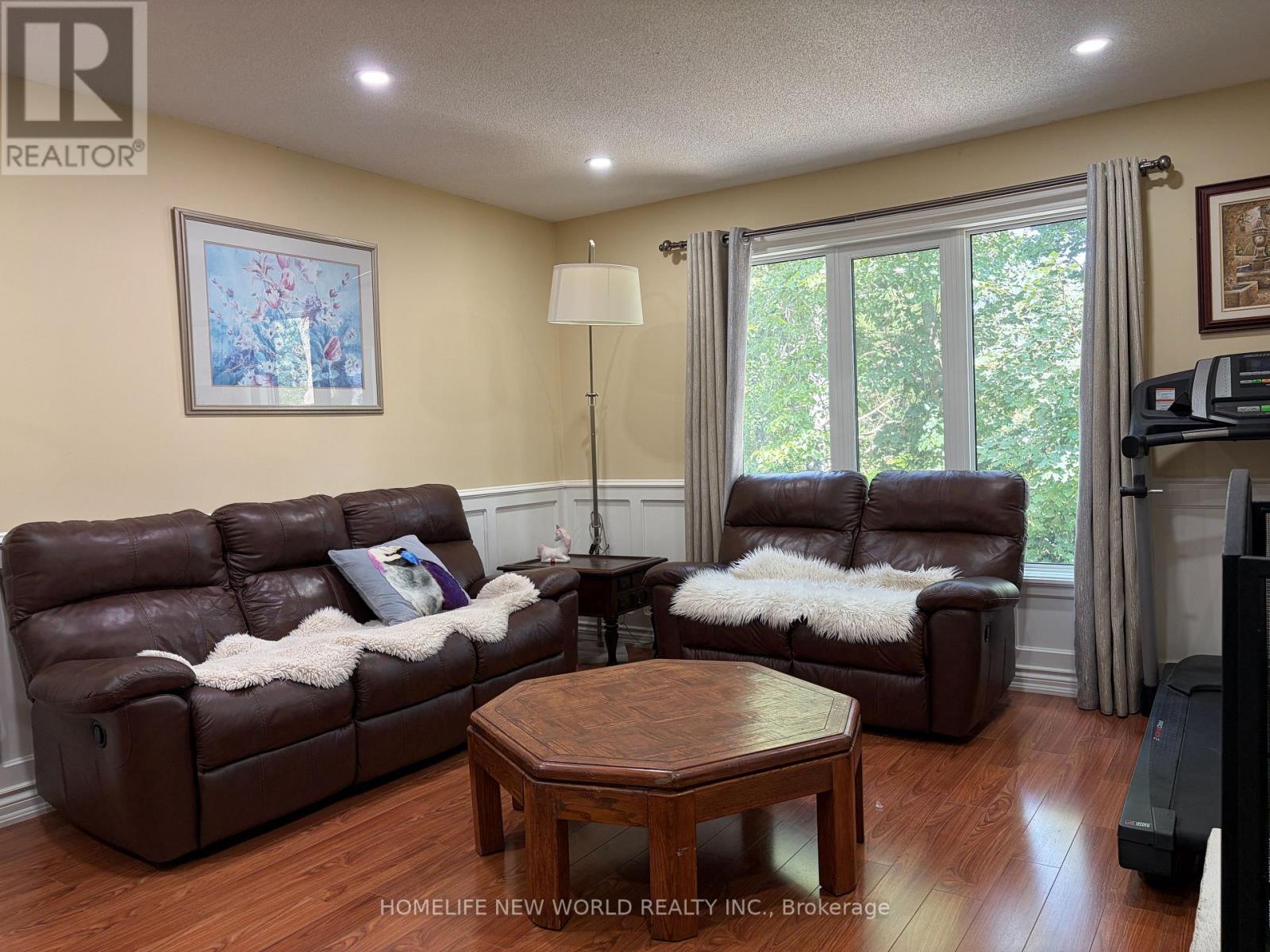 23 Lacey Court Property Photo 8