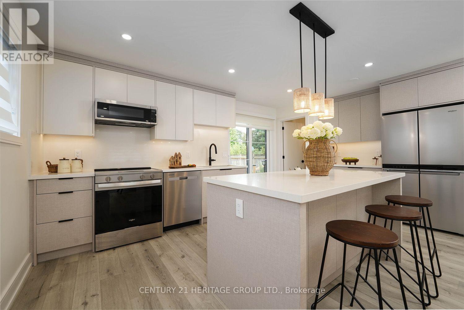 45 William Street Property Photo 14