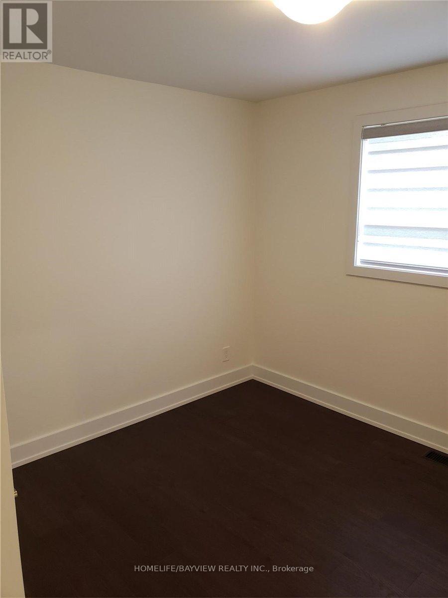 2401 Major Mackenzie Drive Property Photo 8