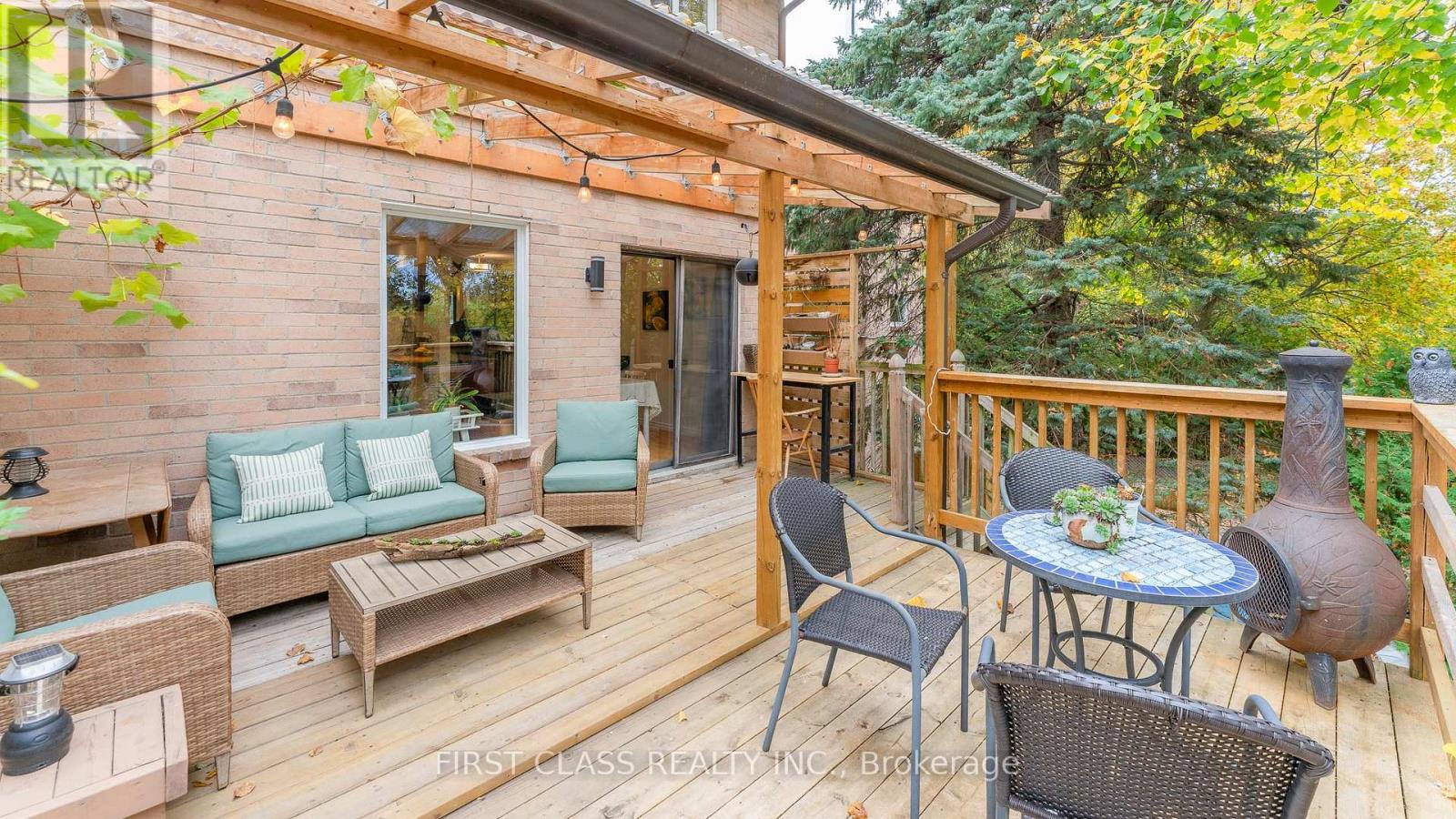 48 Cottonwood Court Property Photo 1