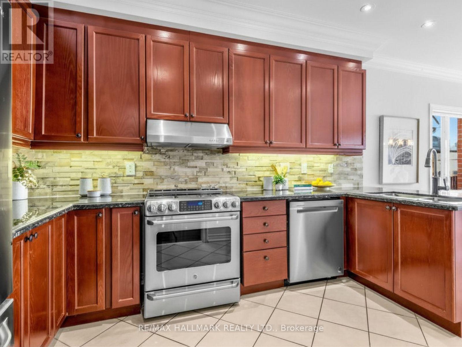 37 Cherry Bush Road Property Photo 15