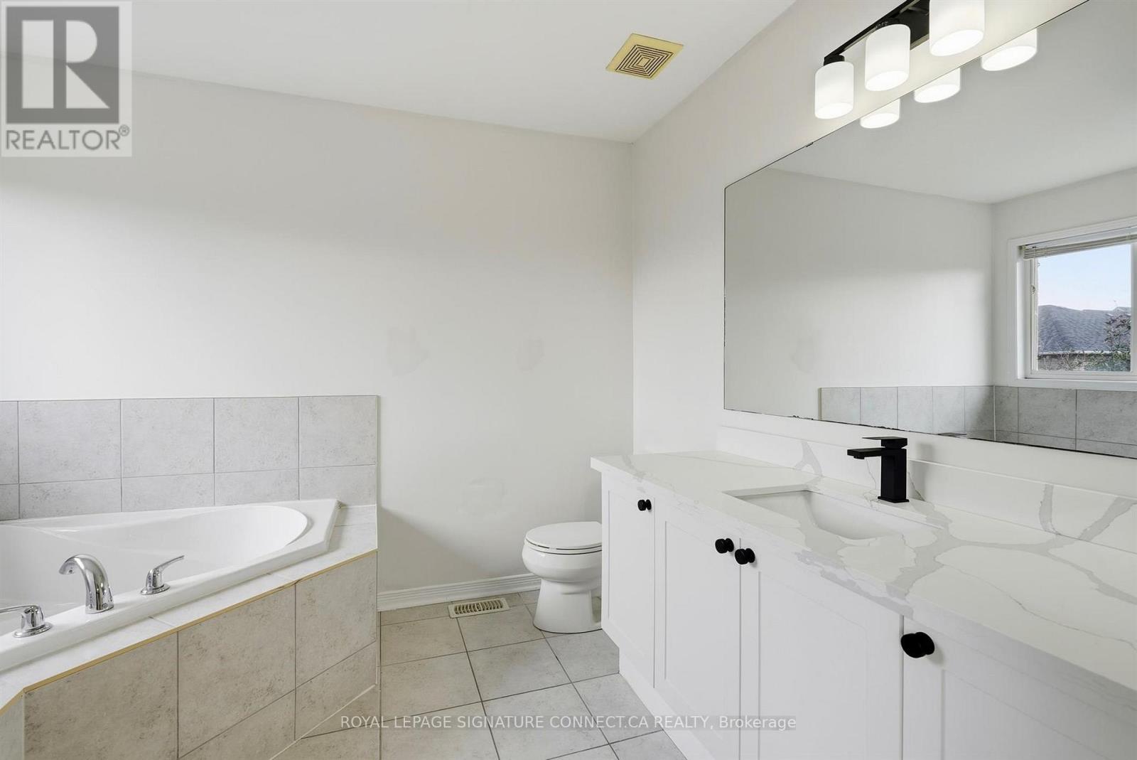 32 Wheelwright Drive Property Photo 22