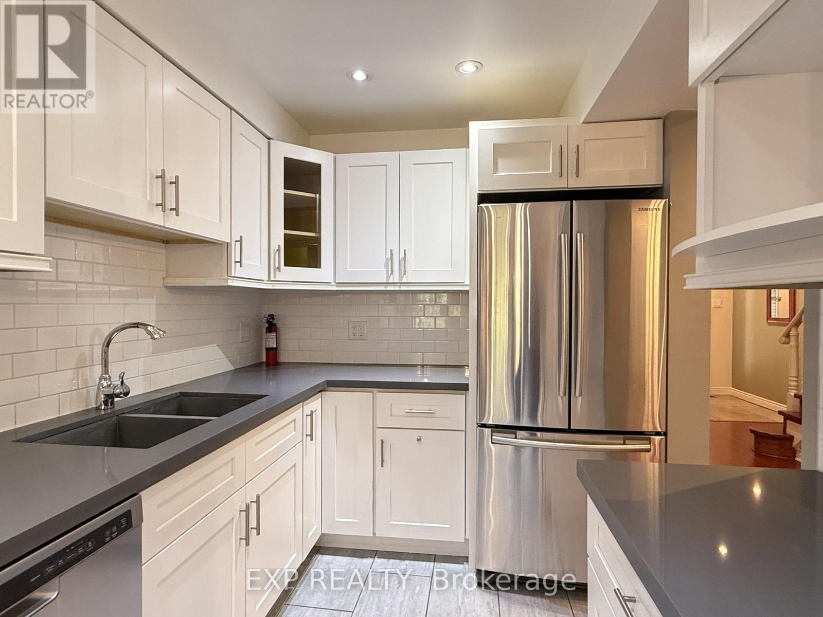 62 Wetherby Circle Property Photo 9