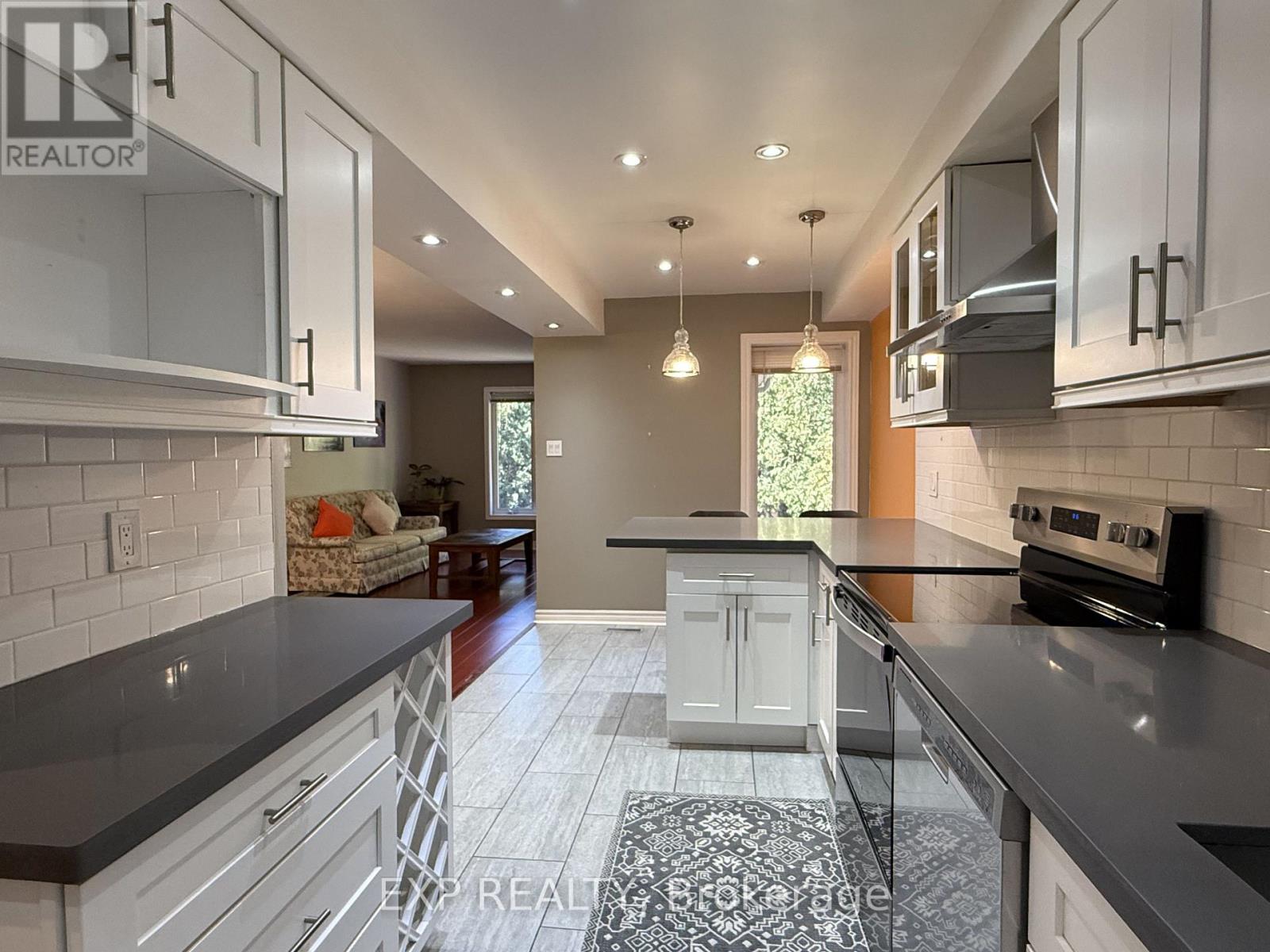 62 Wetherby Circle Property Photo 10