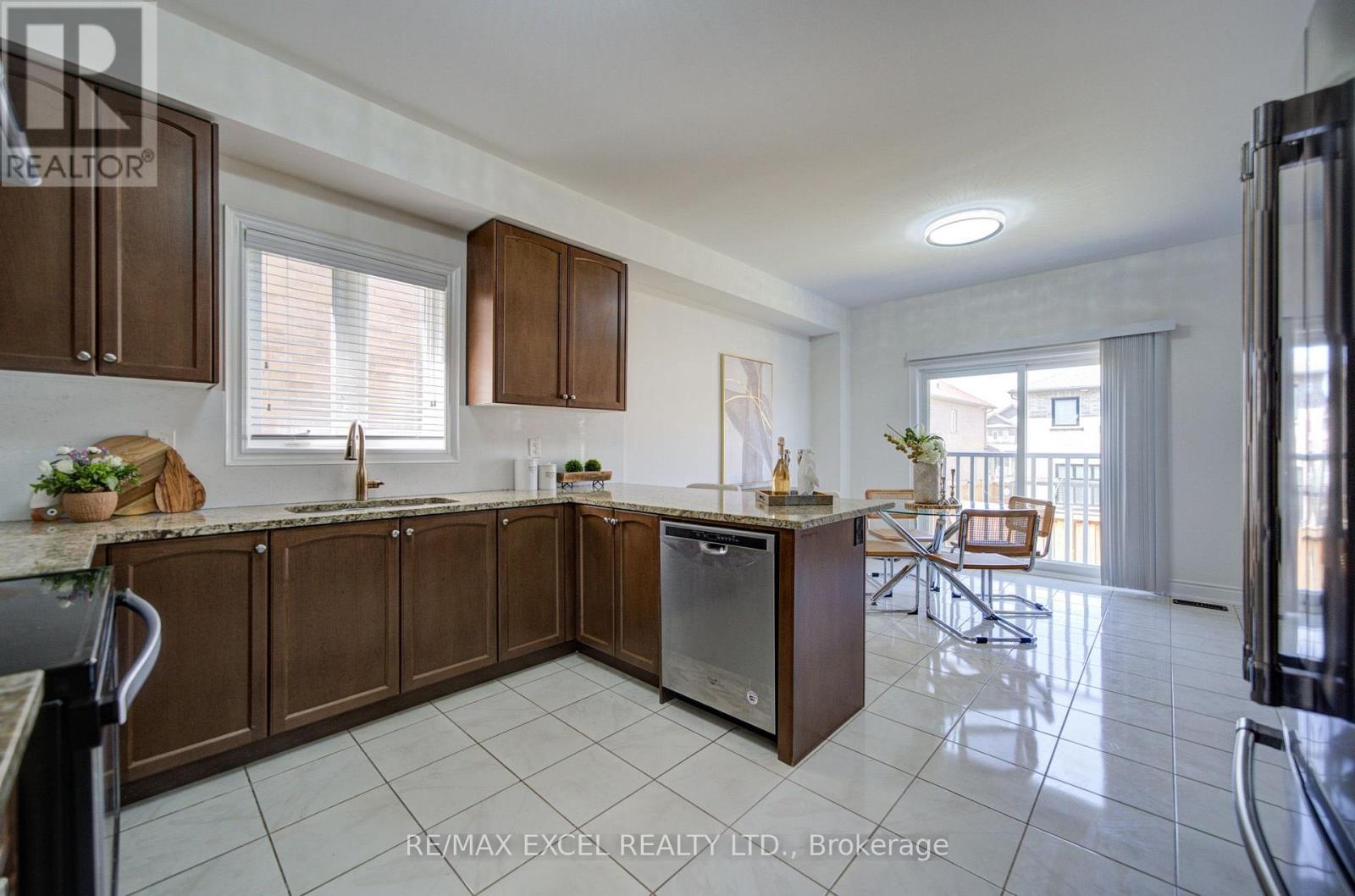 145 Milby Crescent Property Photo 21