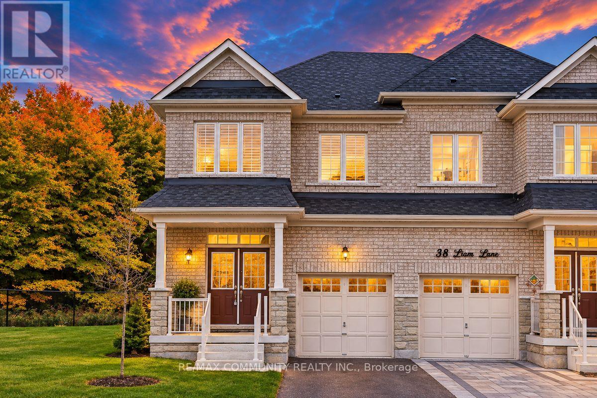 40 LIAM LANE Property Photo 1