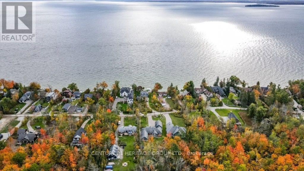 3500 Crescent Harbour Road Property Photo 2