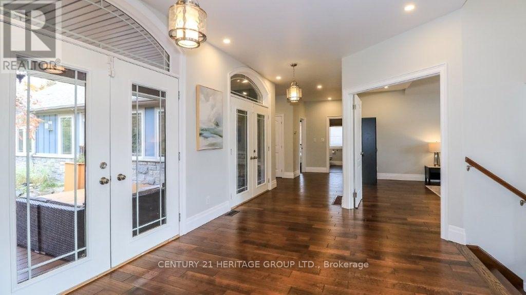 3500 Crescent Harbour Road Property Photo 8