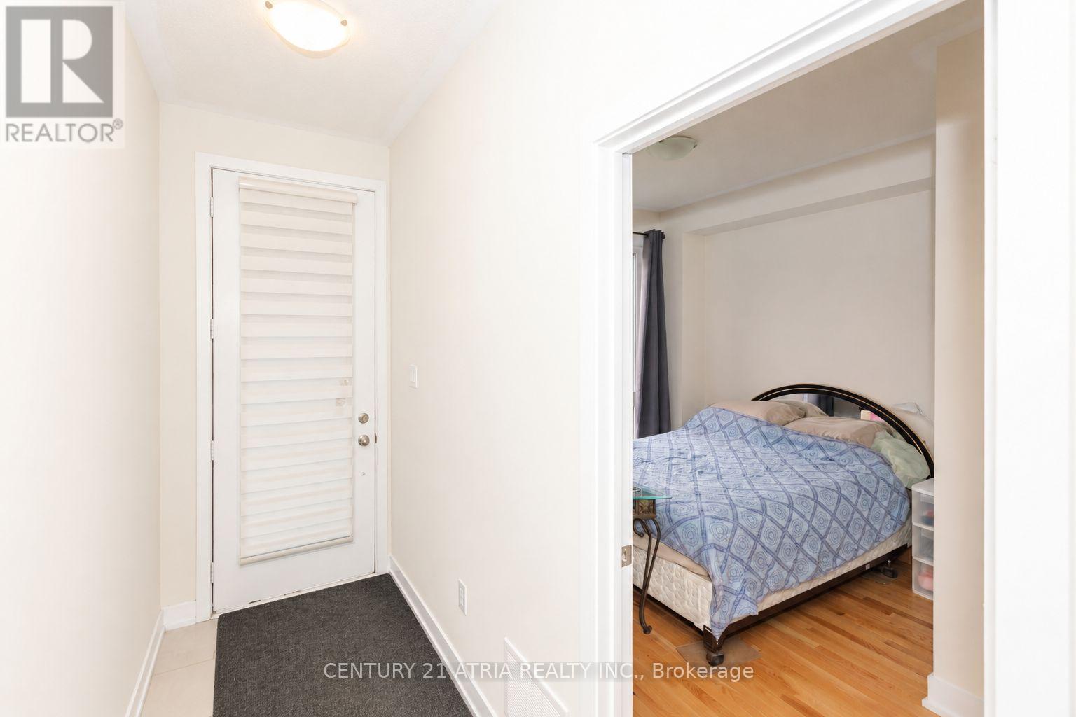 69 Stauffer Crescent Property Photo 2