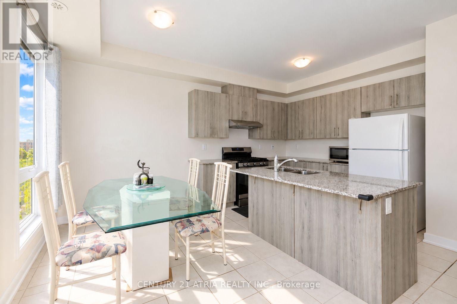 69 Stauffer Crescent Property Photo 7