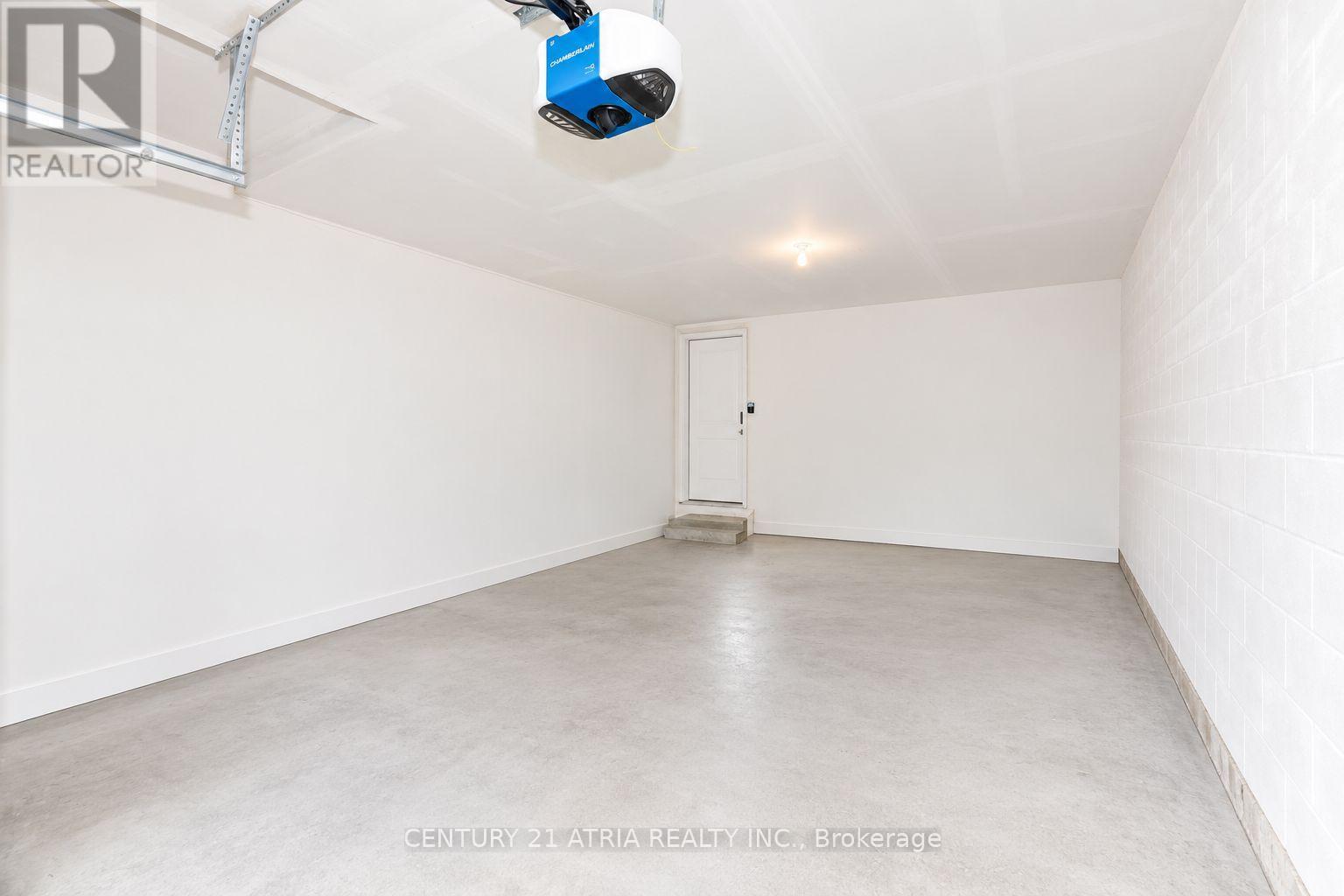 69 Stauffer Crescent Property Photo 25