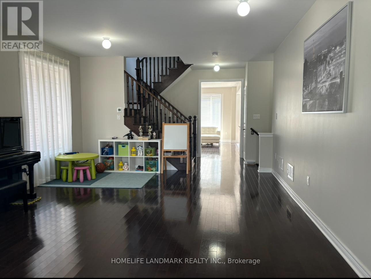 49 Holst Avenue Property Photo 3