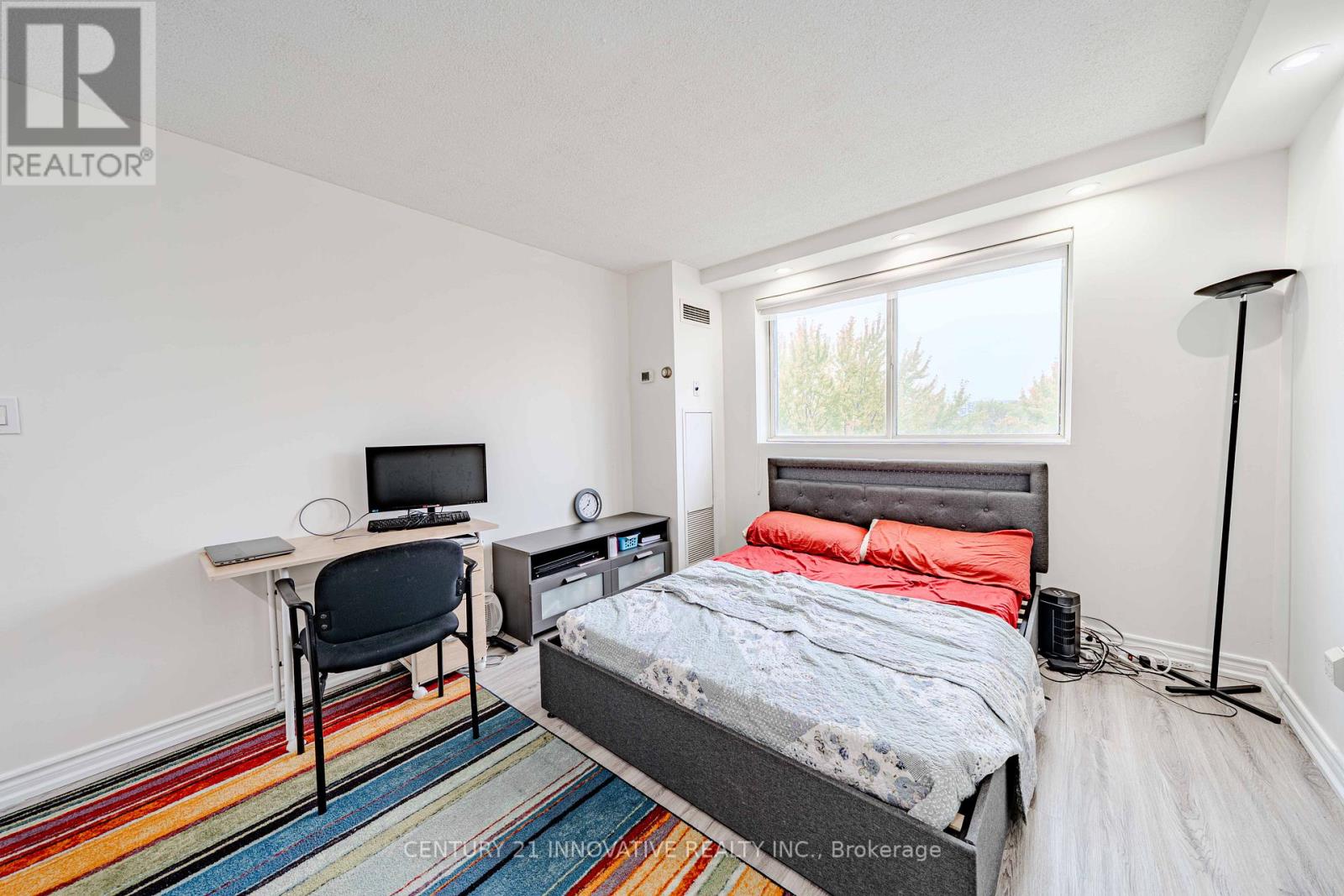 511 - 5 Weldrick Road W Property Photo 17