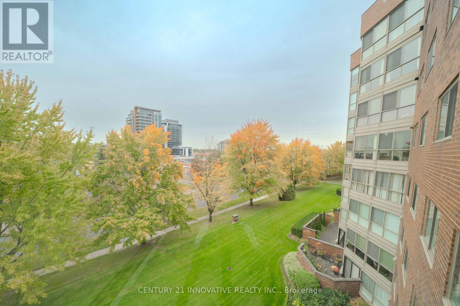 511 - 5 Weldrick Road W Property Photo 34