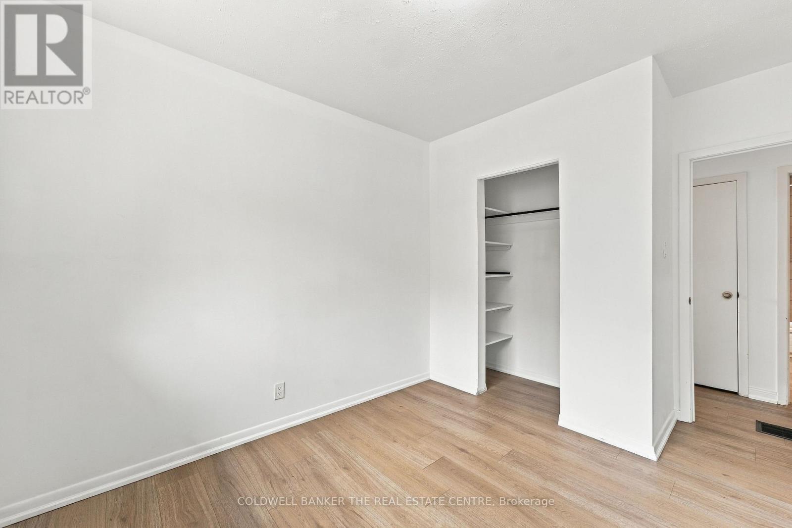 21 Glass Drive Property Photo 18
