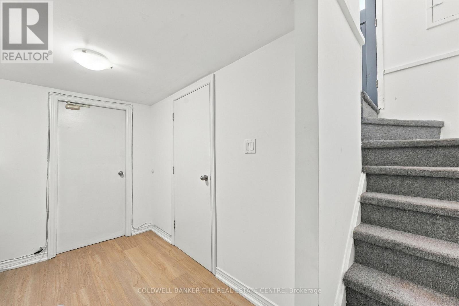 21 Glass Drive Property Photo 33