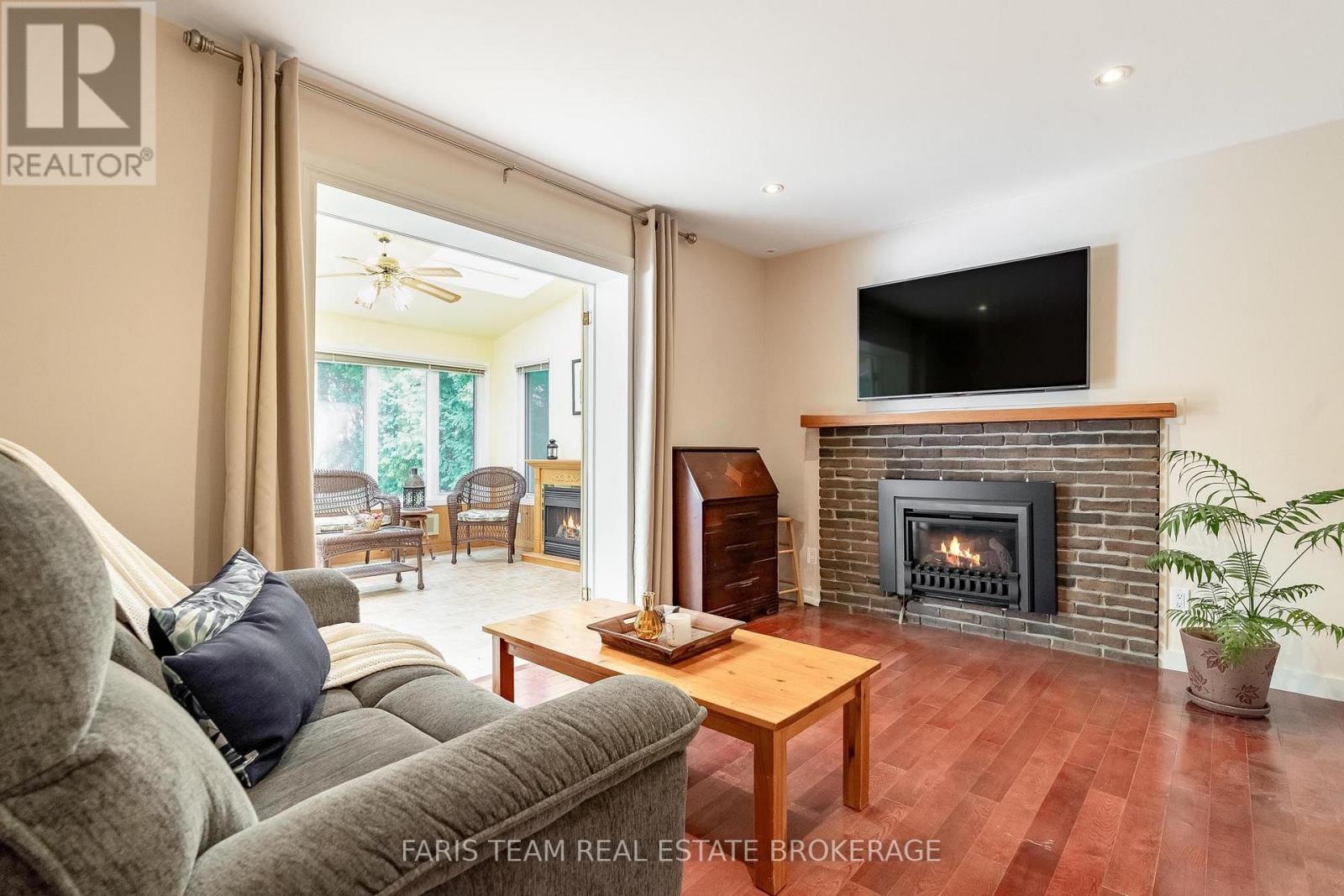 90 Bedford Park Avenue Property Photo 15